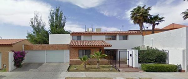 Casa en Recuperación Bancaria