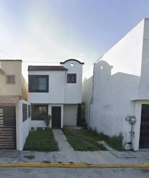 CASA EN VENTA ALTAMIRA