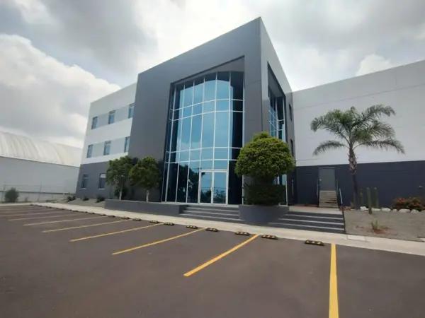 Nave Industrial con Oficinas en Renta | El Marques, Queretaro Nave Industrial con Oficinas en Renta | El Marques, Queretaro