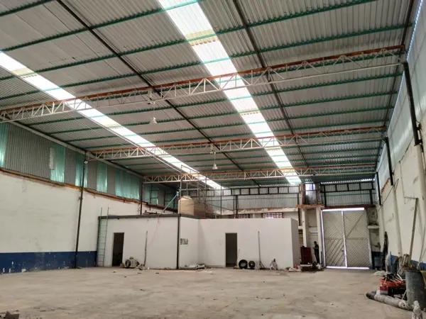 BODEGA 563 M2 URDANETA ENTRADA DE TORTON