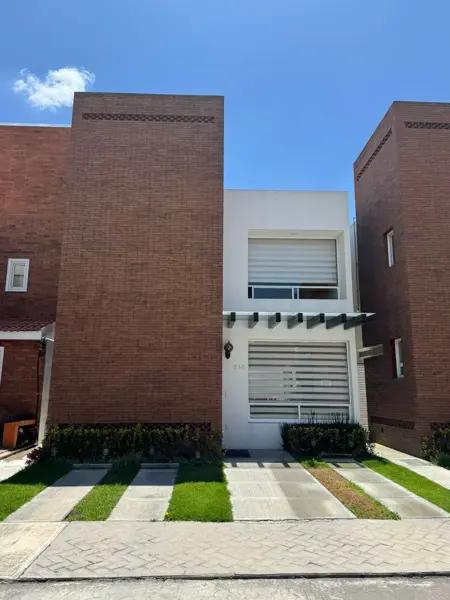 Acogedora Casa en Renta