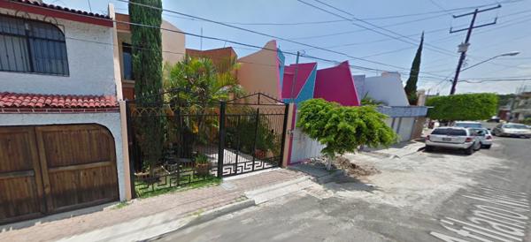 VENDO CASA EN TABACHINES, IRAPUATO-GTO