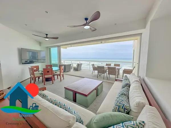 Depto en renta vacacional con Terraza, Frente al Mar y 3 Recámaras para 8 personas