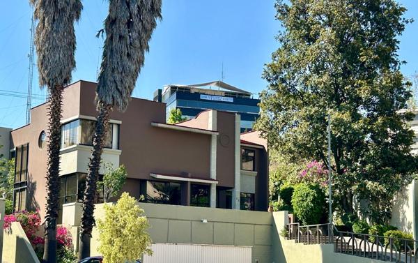 Casa de Lujo en Condominio Horizontal – Acueducto Interlomas, EDOMEX