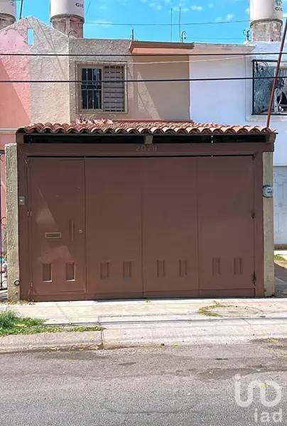 Casa en venta en Jardines Del Valle, Zapopan, Jalisco
