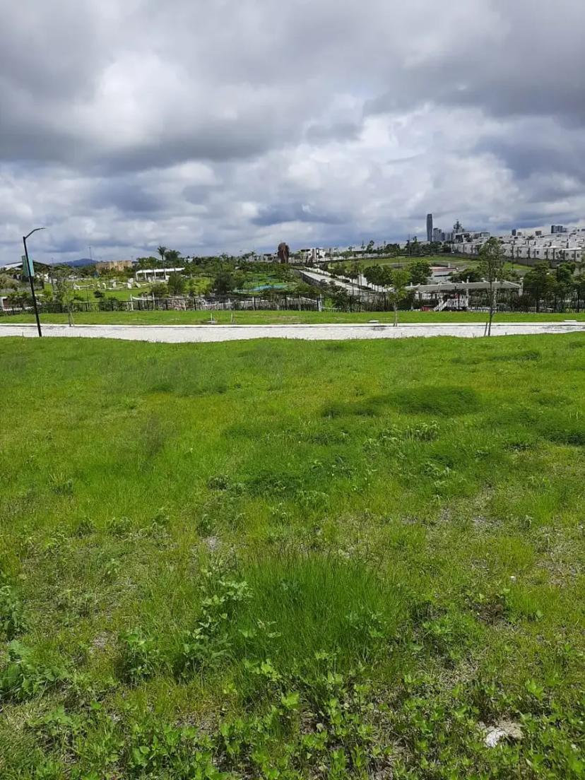 Foto 0 de Terrenos en venta en bonito cluster en Lomas III | Id nn-on1000124