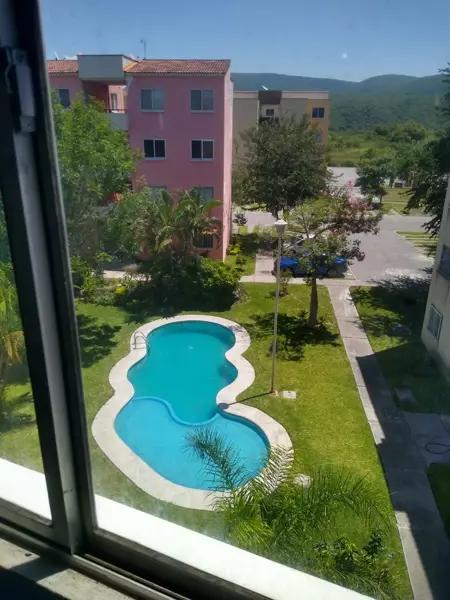 Departamento en Xochitepec con alberca.