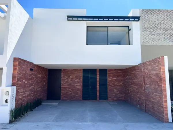 Casa en Venta en Fraccionamiento Zibari, Villa de Pozos, San Luis Potosí, equipada. Casa en Venta en Fraccionamiento Zibari, Villa de Pozos, San Luis Potosí, equipada.