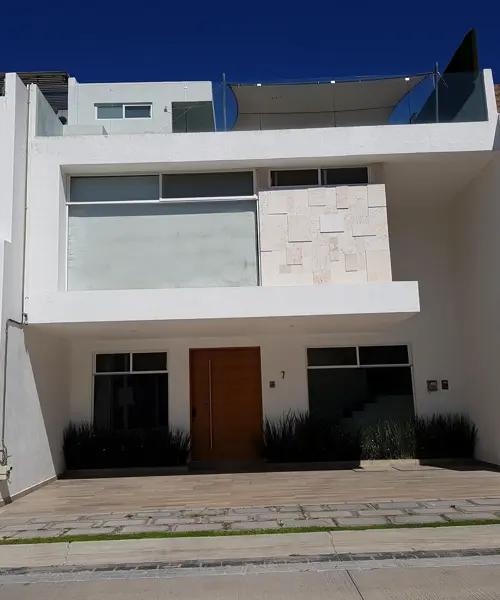 CASA EN VENTA EN LOMAS DE ANGELOPOLIS CASA EN VENTA EN LOMAS DE ANGELOPOLIS
