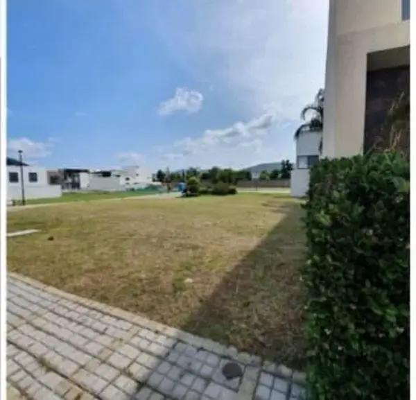 TERRENO EN VENTA EN PARQUE TLAXCALA, LOMAS DE ANGELOPOLIS III