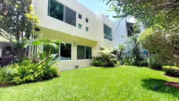 Casa en Venta Junto al Río, Temixco - V377