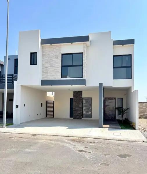 Casa en venta en Lomas de la Rioja, Alvarado, Veracruz de Ignacio de la Llave