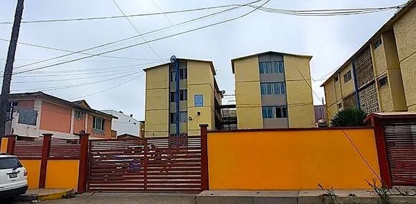 DEPARTAMENTO EN VENTA PLAYAS DE TIJUANA SECC. COSTA AZUL, 2 RECS A 3 CALLES DE LA PLAYA, TERCER PISO