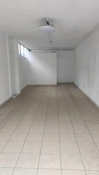 LOCAL EN AV. EJERCITO NACIONAL, IRAPUATO