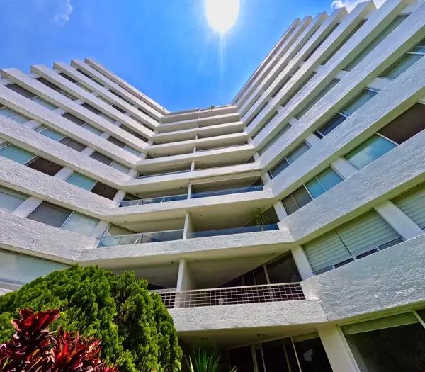 Departamento planta baja en Condominio Panorámica Las Torres Zona Dorada Cuernavaca