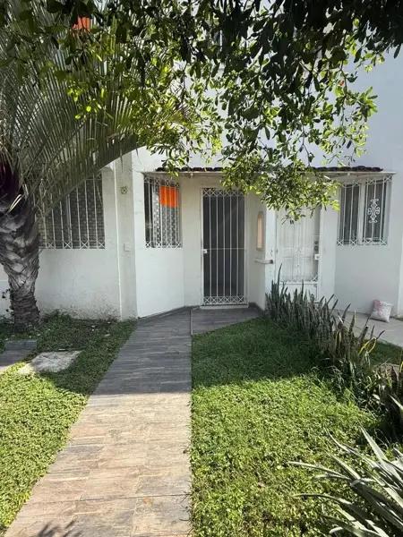 Casa en venta en Jardines Del Valle, Zapopan, Jalisco