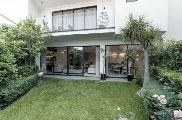 Casa en venta en Bosques de las Lomas, 680 m², dentro de conjunto cerrado Casa en venta en Bosques de las Lomas, 680 m², dentro de conjunto cerrado