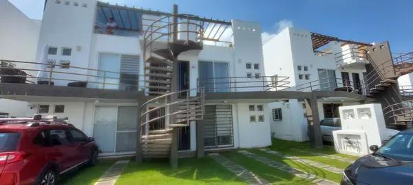 Departamento amueblado en RENTA 72 m2 en 1er piso, 3 recamaras, 2 baño y 1 cajón independiente
