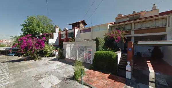 CASA EN VENTA EN LOMAS DEL ESTADIO, XALAPA - ENRIQUEZ, VERACRUZ.