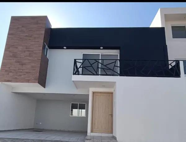 Casa en venta en comunidad cerrada en La Magdalena Tlaltelulco