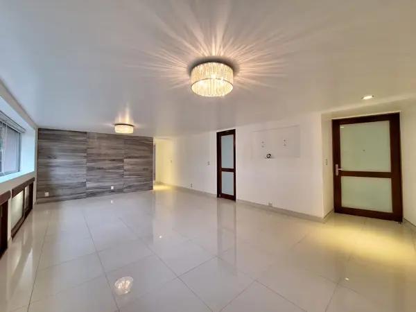Vive en Jardines del Pedregal Departamento exclusivo remodelado 3 Recámaras