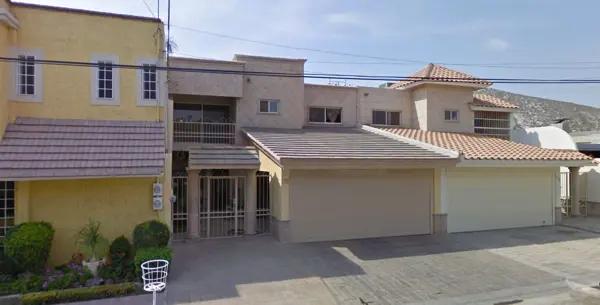 CASA EN VENTA EN LAS ROSAS, GÓMEZ PALACIO, DURANGO.