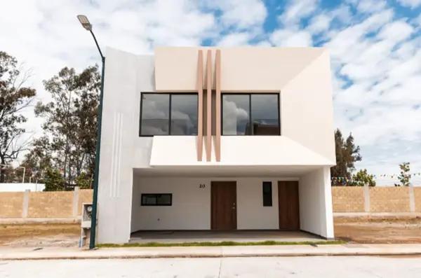 CASA EN VENTA EN LATERAL RECTA A CHOLULA