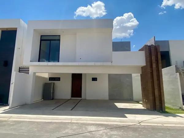 Casa en Venta en Villas del Renacimiento, Modelo BENEDETTO