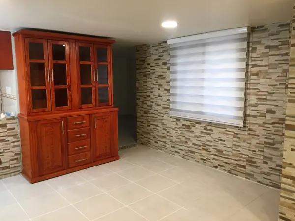 Duplex en Agua Santa en venta, totalmente remodelado. Duplex en Agua Santa en venta, totalmente remodelado.