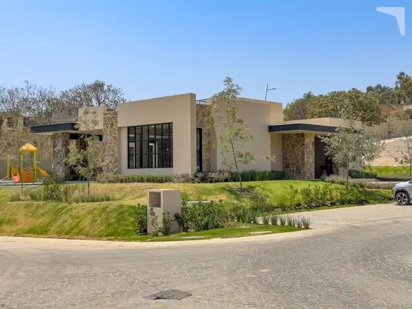 Terreno Premium en coto Reserva Capital