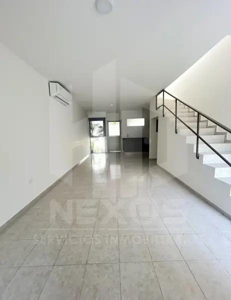 BONITA CASA EN VENTA ALTOZANO