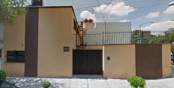CASA EN VENTA EN PORTALES NORTE, BENITO JUÁREZ, CIUDAD DE MÉXICO.