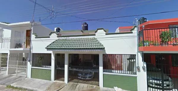 CASA EN VENTA EN FOVISSSTE, CHETUMAL, QUINTANA ROO.