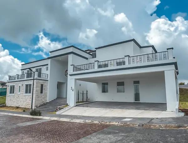 Casa en venta en Lomas de Angelópolis, Ocoyucan, Puebla Casa en venta en Lomas de Angelópolis, Ocoyucan, Puebla