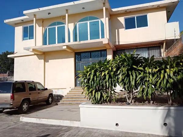 Casa sola en venta en Tezoyuca.