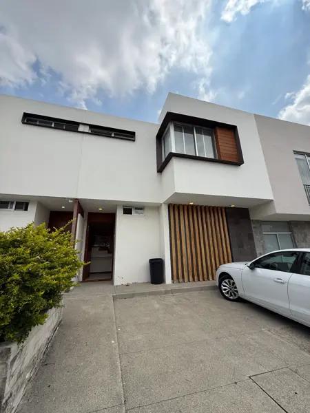 Casa en Coto Privado con Amenidades en La Cima, Zapopan
