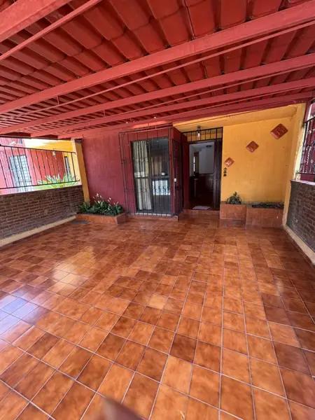 Casa en venta en Santa Maria Totoltepec, Toluca, México