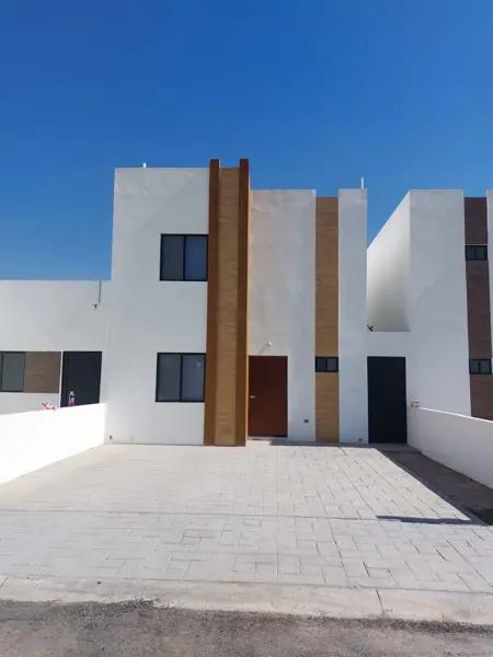 CASA EN VENTA!!!