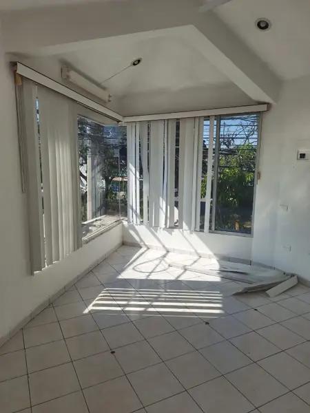 LOCAL EN RENTA EN ESQUINA 2D PISO BLVD SINALOA EN LAS QUINTAS CULIACAN SINALOA