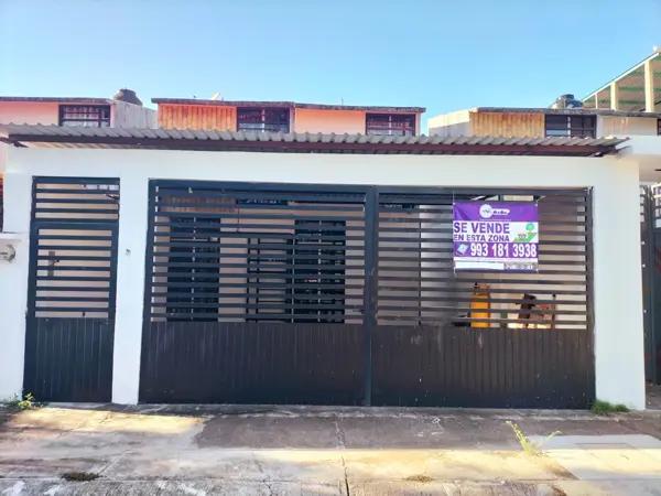 CASA EN FRACCIONAMIENTO LA HUERTA