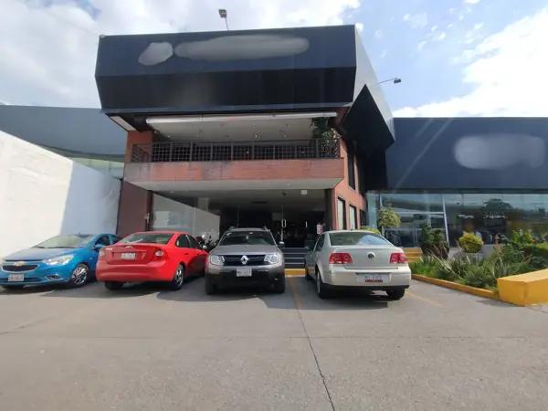 Local Comercial en Renta Natura en Ciudad Satélite, Naucalpan de Juárez