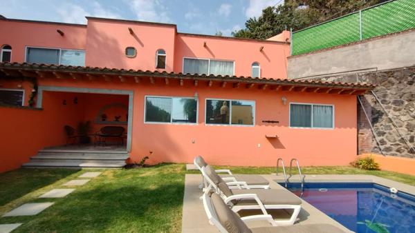?? Venta de Casa en Fraccionamiento Privado (4 casas) – Pueblo Santa María Ahuacatitlán, Cuernavaca.