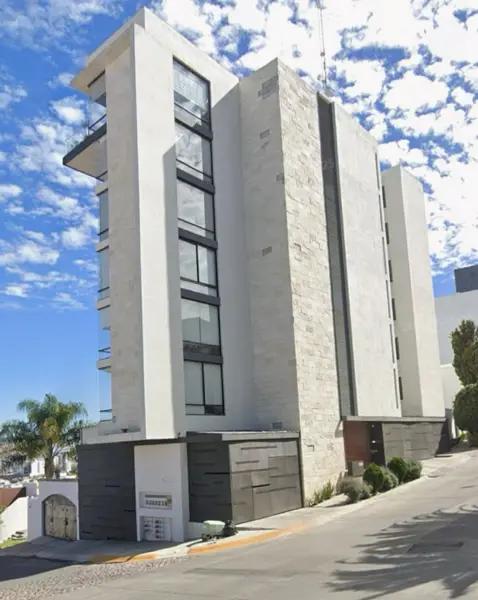 Penthouse Garza Sada