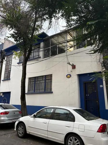Amplia Casa en Venta en San Rafael, Ciudad de México, Excelente Ubicación