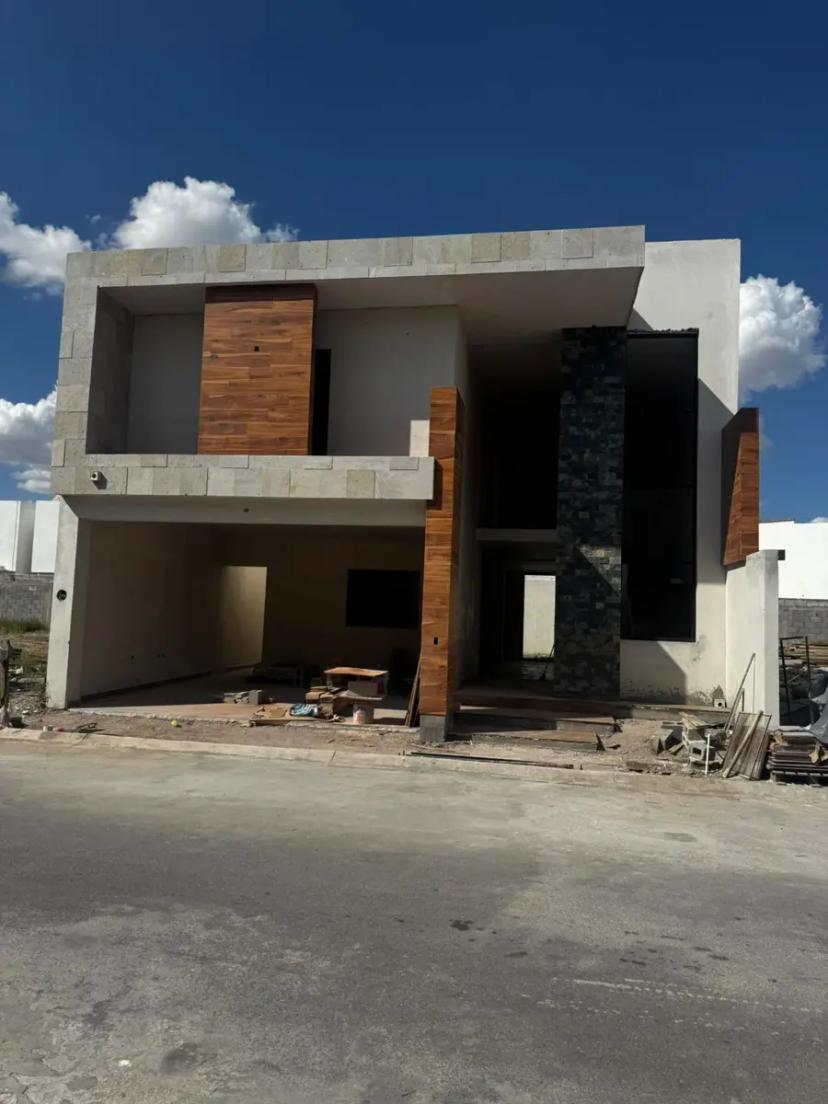 Foto 0 de Casa en venta en Quintas del Palmar, Torreón, Coahuila de Zaragoza | Id nn-iq1000146