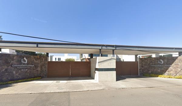Casa en Condominio en Venta en Toluca: Ubicación Privilegiada y Espacios Amplios