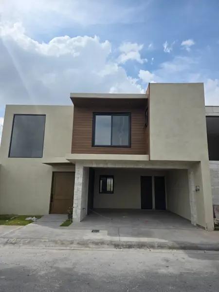 VENTA DE CASA AL NORTE DE SALTILLO