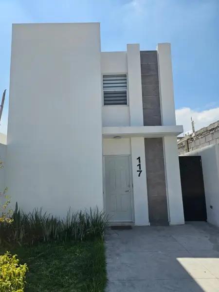 CASA EN VENTA EN FRACC. VILLA D NOGAL, GÓMEZ PALACIO, DURANGO