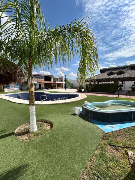 Quinta Grande en Lerdo en venta a pie de carretera