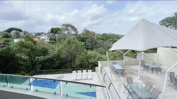 Departamento en venta en Lomas de Ahuatlan.